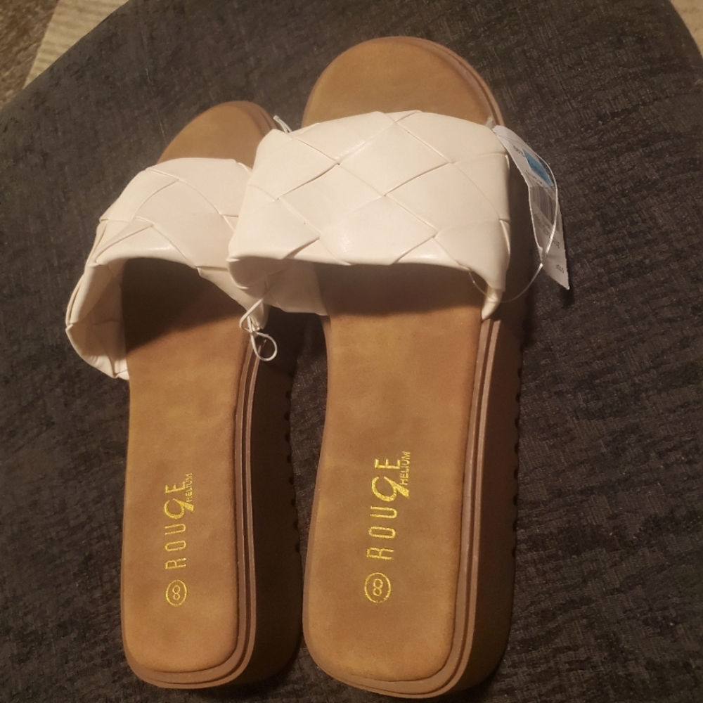 Rouge Helium platform slide sandles